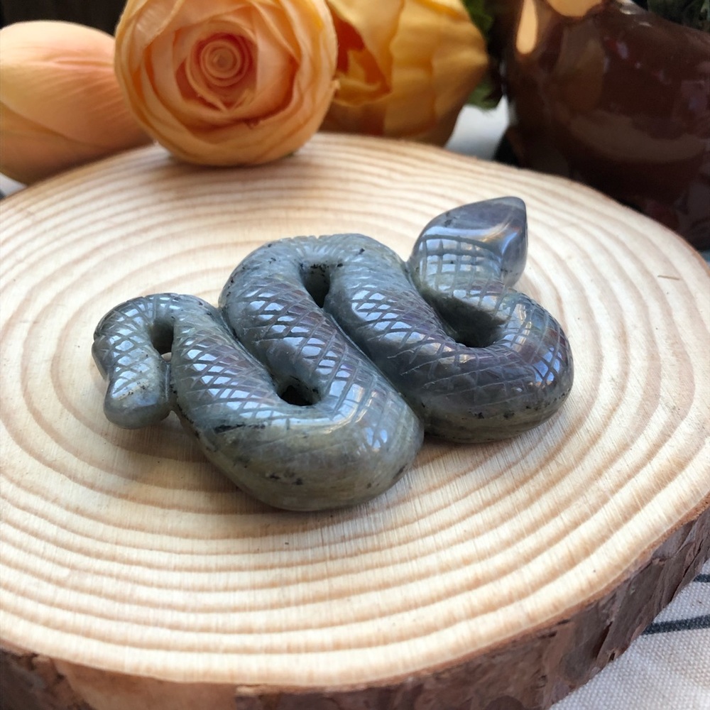 Labradorite Crystal Snake - Picture 7 of 15